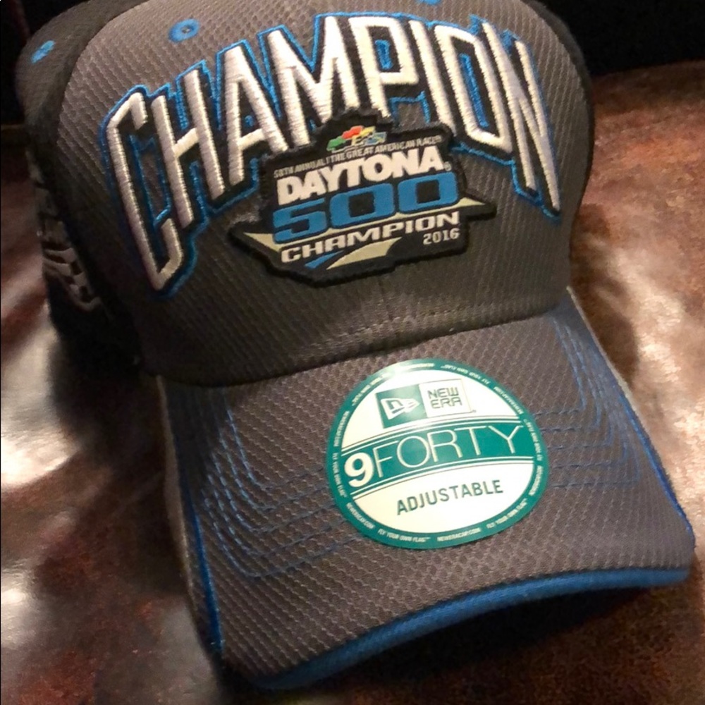 2016 NASCAR DAYTONA 500 GATORADE VICTORY LANE HAT.